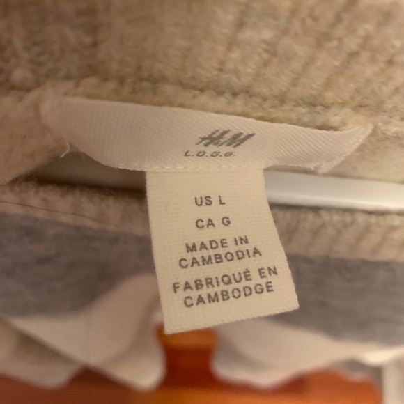 Colour Block Sweater - Picture 3 of 3